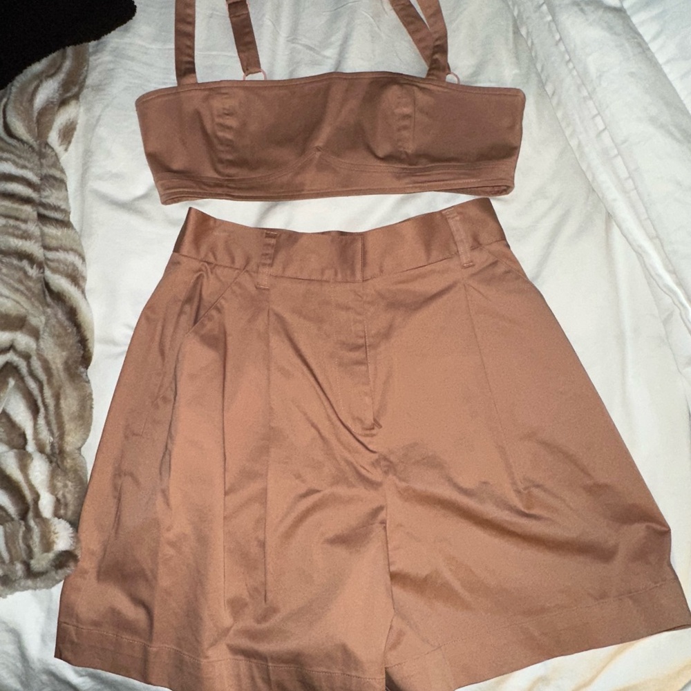 Two piece short set